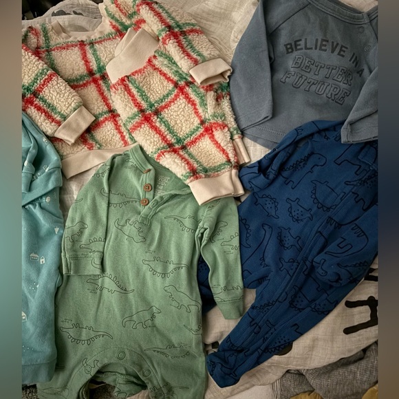 Baby boy winter bundle - Picture 2 of 4